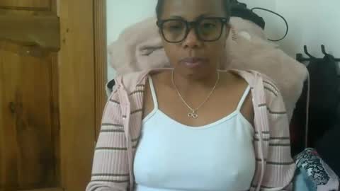 Snapshot of aicha_boobs chatting on June 2026 06:47:02 AM Aicha boobs online show from June 2026 06:47:02 AM