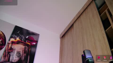 Aida  online show from September 2025 11:10:01 AM