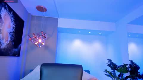 aidajoness online show from December 2025 11:15:01 AM