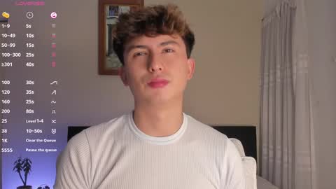 Snapshot of aidan_hale chatting on December 2024 01:41:02 AM A H online show from December 2024 01:41:02 AM