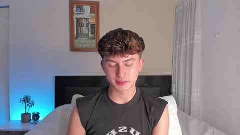 Snapshot of aidan_hale chatting on December 2024 01:08:01 AM A H online show from December 2024 01:08:01 AM