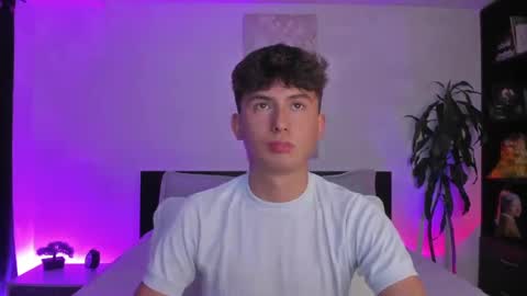 Snapshot of aidan_hale chatting on February 2025 01:38:01 AM A H online show from February 2025 01:38:01 AM