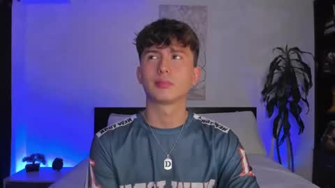 Snapshot of aidan_hale chatting on February 2025 02:19:02 AM A H online show from February 2025 02:19:02 AM