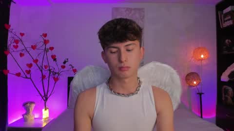 Snapshot of aidan_hale chatting on February 2025 03:09:02 AM A H online show from February 2025 03:09:02 AM