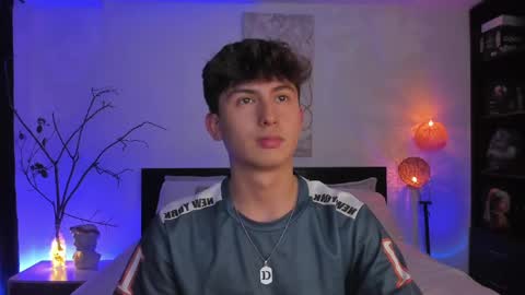 Snapshot of aidan_hale chatting on February 2025 03:36:02 AM A H online show from February 2025 03:36:02 AM