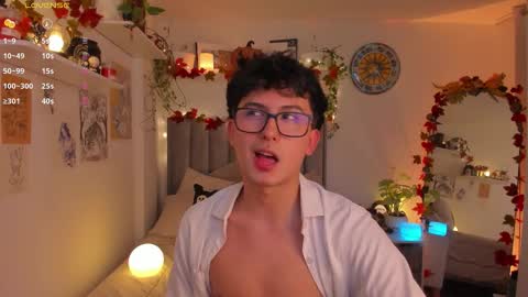 Snapshot of aidan_hale chatting on October 2025 12:20:02 AM A H online show from October 2025 12:20:02 AM