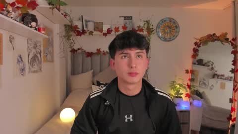 Snapshot of aidan_hale chatting on November 2025 11:47:01 PM A H online show from November 2025 11:47:01 PM