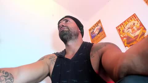 Aiden Brites online show from October 2025 01:09:02 AM