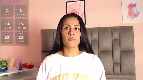 Ailyn online show from November 2025 09:27:01 PM