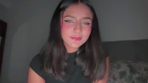 Aiisha online show from May 2026 01:45:01 AM