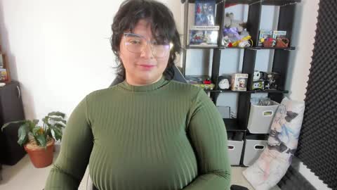 Catalina online show from February 2025 03:52:02 PM