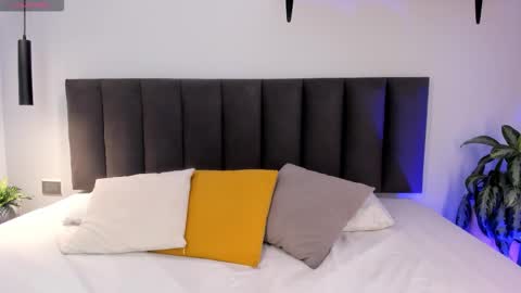 ailanacortes online show from October 2025 11:55:01 AM