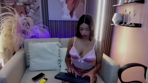   online show from September 2025 01:07:02 AM