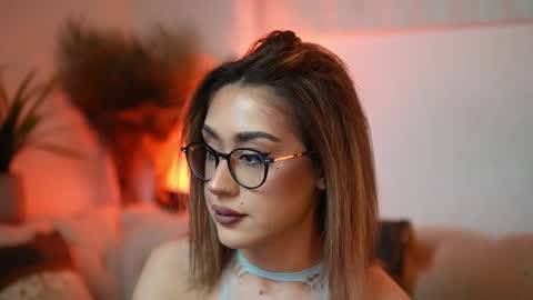  Aileen  online show from April 2026 08:12:02 PM