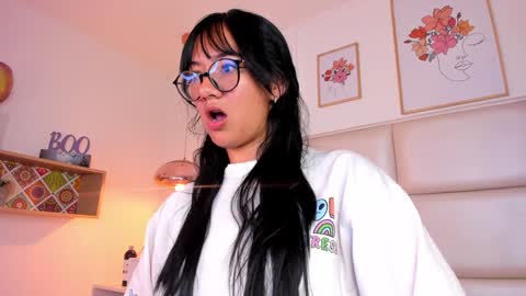 Aily Yozuko online show from January 2025 09:39:01 AM