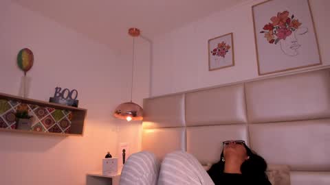 Aily Yozuko online show from February 2025 10:37:02 AM