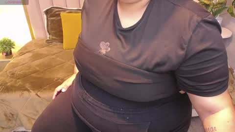 Snapshot of ailyn_rouss chatting on April 2026 02:00:01 PM Ailyn rouss online show from April 2026 02:00:01 PM