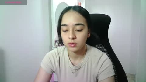 Snapshot of aineangeel chatting on July 2026 12:34:01 AM AINE online show from July 2026 12:34:01 AM