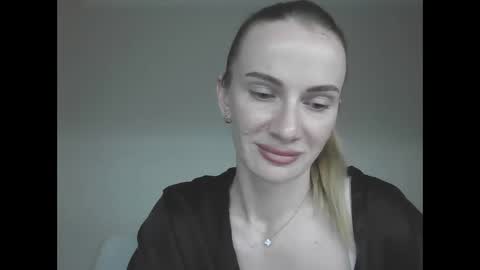 Snapshot of ainyrvixxen chatting on May 2026 08:59:02 PM AinyrVixxen online show from May 2026 08:59:02 PM