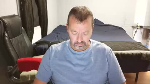 Daddy online show from April 2026 10:46:02 PM