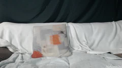 Leo  Airborn  Sir  Daddy online show from December 2025 08:36:02 PM