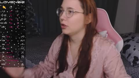 Snapshot of airyhill chatting on December 2024 12:47:02 PM airyhill online show from December 2024 12:47:02 PM