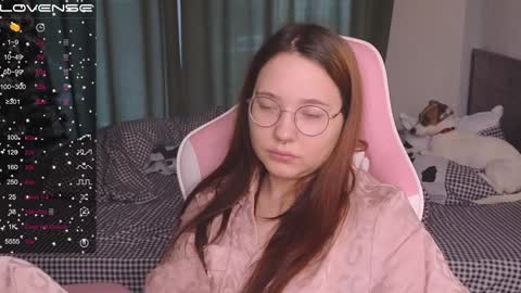 Snapshot of airyhill chatting on December 2024 11:21:01 AM airyhill online show from December 2024 11:21:01 AM