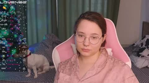 Snapshot of airyhill chatting on December 2024 08:24:01 AM airyhill online show from December 2024 08:24:01 AM