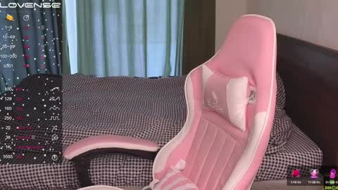 Snapshot of airyhill chatting on January 2025 08:35:02 AM airyhill online show from January 2025 08:35:02 AM