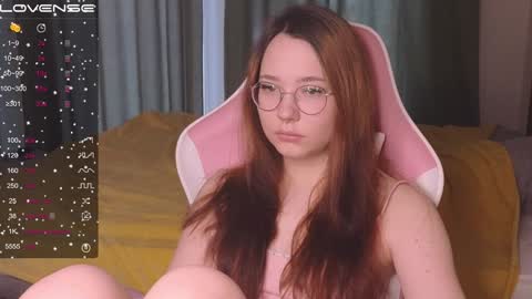 Snapshot of airyhill chatting on January 2025 08:29:01 AM airyhill online show from January 2025 08:29:01 AM