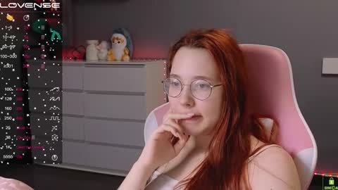 Snapshot of airyhill chatting on February 2025 07:14:01 PM airyhill online show from February 2025 07:14:01 PM