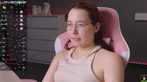 Snapshot of airyhill chatting on February 2025 06:31:01 PM airyhill online show from February 2025 06:31:01 PM