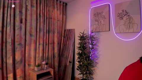 Aisha online show from January 2025 11:35:01 AM