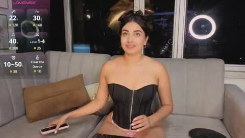 Snapshot of aisha_es chatting on May 2026 12:04:02 AM Aisha online show from May 2026 12:04:02 AM
