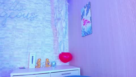 Aisha online show from February 2025 02:28:02 AM