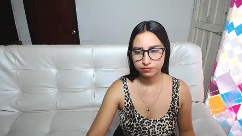 aisha_stacey0410 online show from April 2026 03:09:02 PM