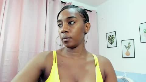Snapshot of aisha_w10 chatting on February 2025 03:38:01 PM Aisha online show from February 2025 03:38:01 PM