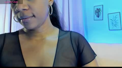 Snapshot of aisha_w10 chatting on October 2025 04:59:02 PM Aisha online show from October 2025 04:59:02 PM