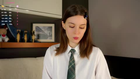 Aliza online show from February 2025 01:11:01 AM