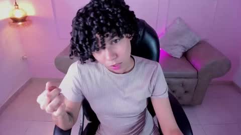 Aitana online show from December 2025 07:08:02 PM