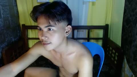 Snapshot of aivanboyyy chatting on April 2026 01:45:01 PM aivanboyyy online show from April 2026 01:45:01 PM