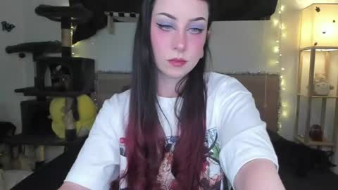 Snapshot of aivie chatting on July 2026 07:56:02 AM Aivie Pink online show from July 2026 07:56:02 AM