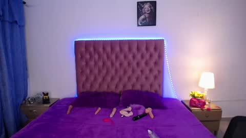 AIXA  online show from January 2025 11:45:01 PM