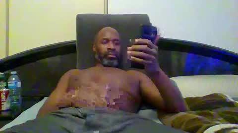 Snapshot of aj297914 chatting on February 2026 01:15:01 AM aj297914 online show from February 2026 01:15:01 AM