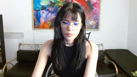 akalyy_ online show from January 2026 01:37:02 PM