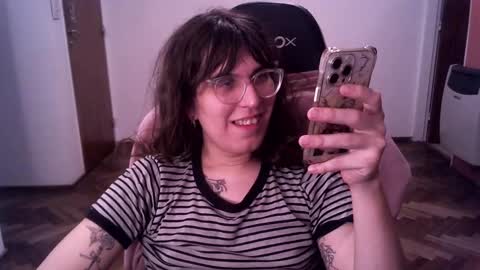 Snapshot of akamedolle chatting on November 2025 03:39:02 AM Veronica Akame 3 online show from November 2025 03:39:02 AM