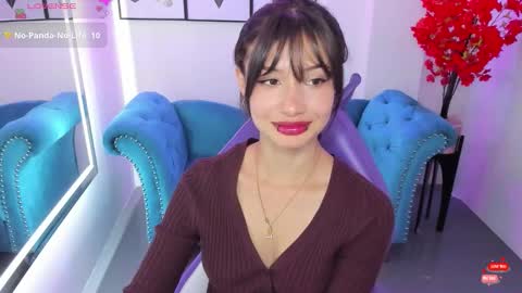 Azaka  online show from September 2025 12:20:01 PM