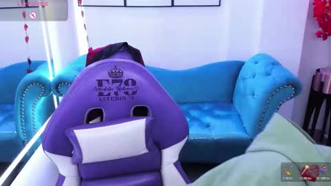 Snapshot of akaza_hakuji_ chatting on February 2026 12:33:02 PM Azaka online show from February 2026 12:33:02 PM