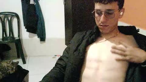 Snapshot of akilesbailo chatting on November 2025 02:32:01 AM My love online show from November 2025 02:32:01 AM