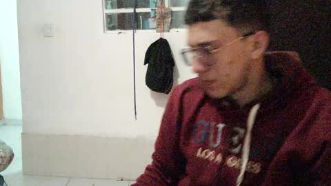 Snapshot of akilesbailo chatting on January 2026 04:40:01 AM My love online show from January 2026 04:40:01 AM